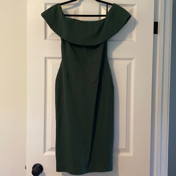 Babaton off the shoulder body-con emerald green dress - Picture 1 of 5